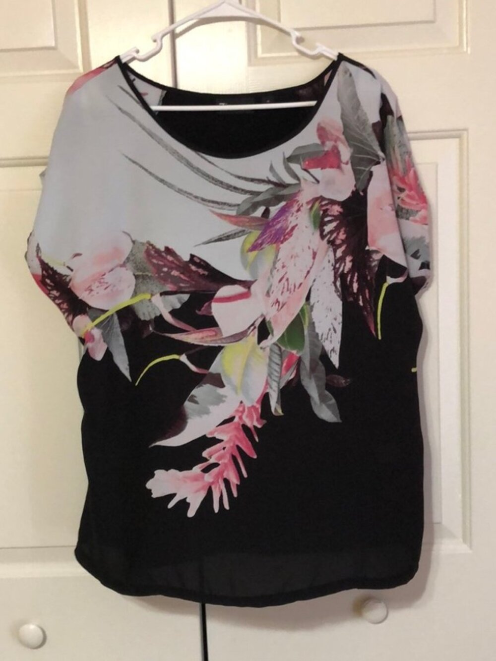 7th New York & Co. Tropical Floral Chiffon Blouse Top XL Black Pink